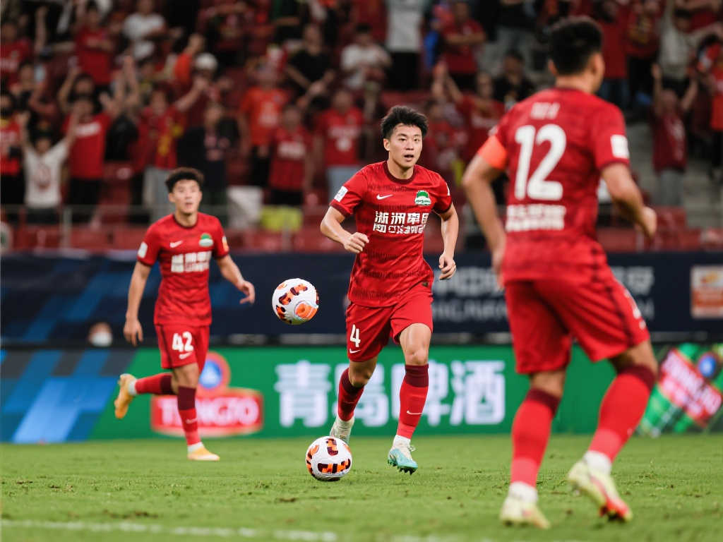 【中超】王钰栋双响程进三助攻 浙江力克亚泰4-2 【中超】王钰栋双响程进三助攻 浙江力克亚泰4-2